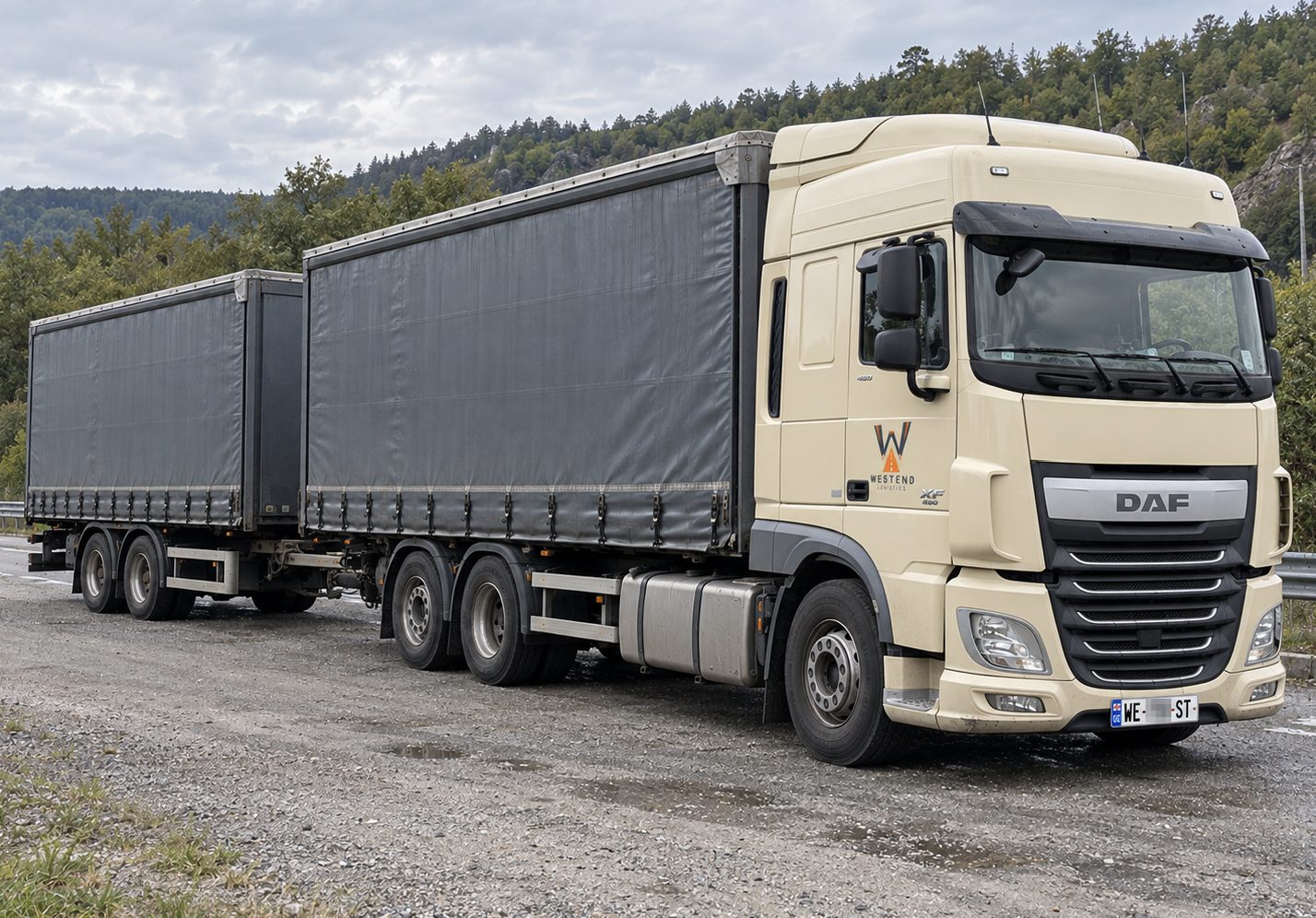 DAF XF, сцепка, до 120 м³, грузовик Westend Logistics на грузинских номерах